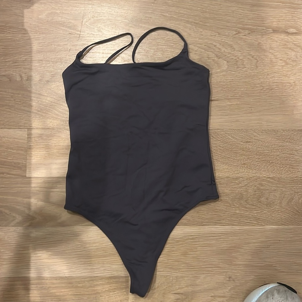 Aritzia bodysuit
